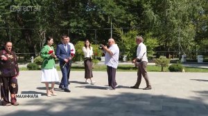Владислав Головин возложил цветы к памятнику Воина-освободителя