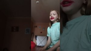 2 день как бабка алка и семья козявкиных попали в игру кальмара что же будет дальше?
