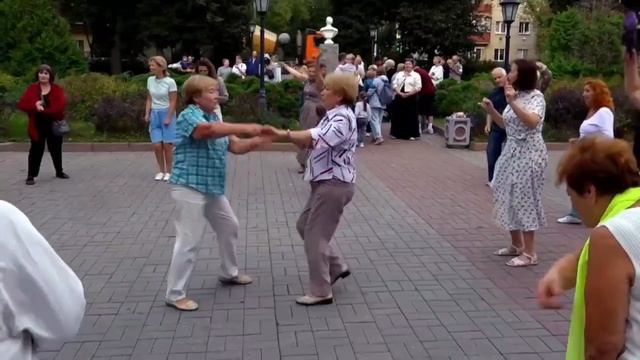 В пятницу Истра пела и танцевала!