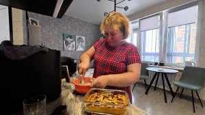 ﹤﹤Без камеры,но с душой﹥﹥Шарлотка и борщ в действии