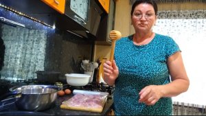 ЖИЗНЬ В СЕЛЕ:КУРИНЫЕ ШНИЦЕЛЯ/Я ДУМАЮ ТАКОЙ СПОСОБ ПРИГОДИТСЯ