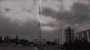 Молния ударила в здание уфимского телецентра