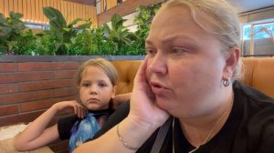 Влог. Съездили по делам и посидели в кафе, которое давно хотели посетить