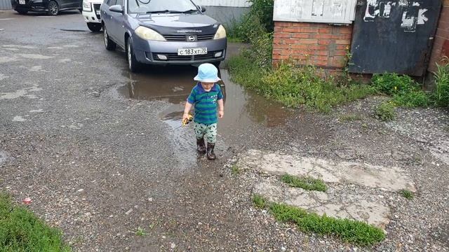 Рома гуляет до дневного сна, 29.07.2026