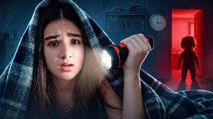 СТРАШНАЯ НОЧЕВКА У АМИНЫ 😨 ДЕВОЧКИ ИЗ КАМПУСА В ШОКЕ