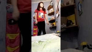 прыгаю на подушки
