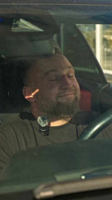 ОДНОГО КОМПЛИМЕНТА ХВАТИЛО НА ВЕСЬ ДЕНЬ 😏