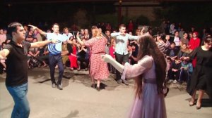 Танцуют абсолютно все! Очень веселая свадьба, которая подняла всех  #ОченьВеселаяСвадьба