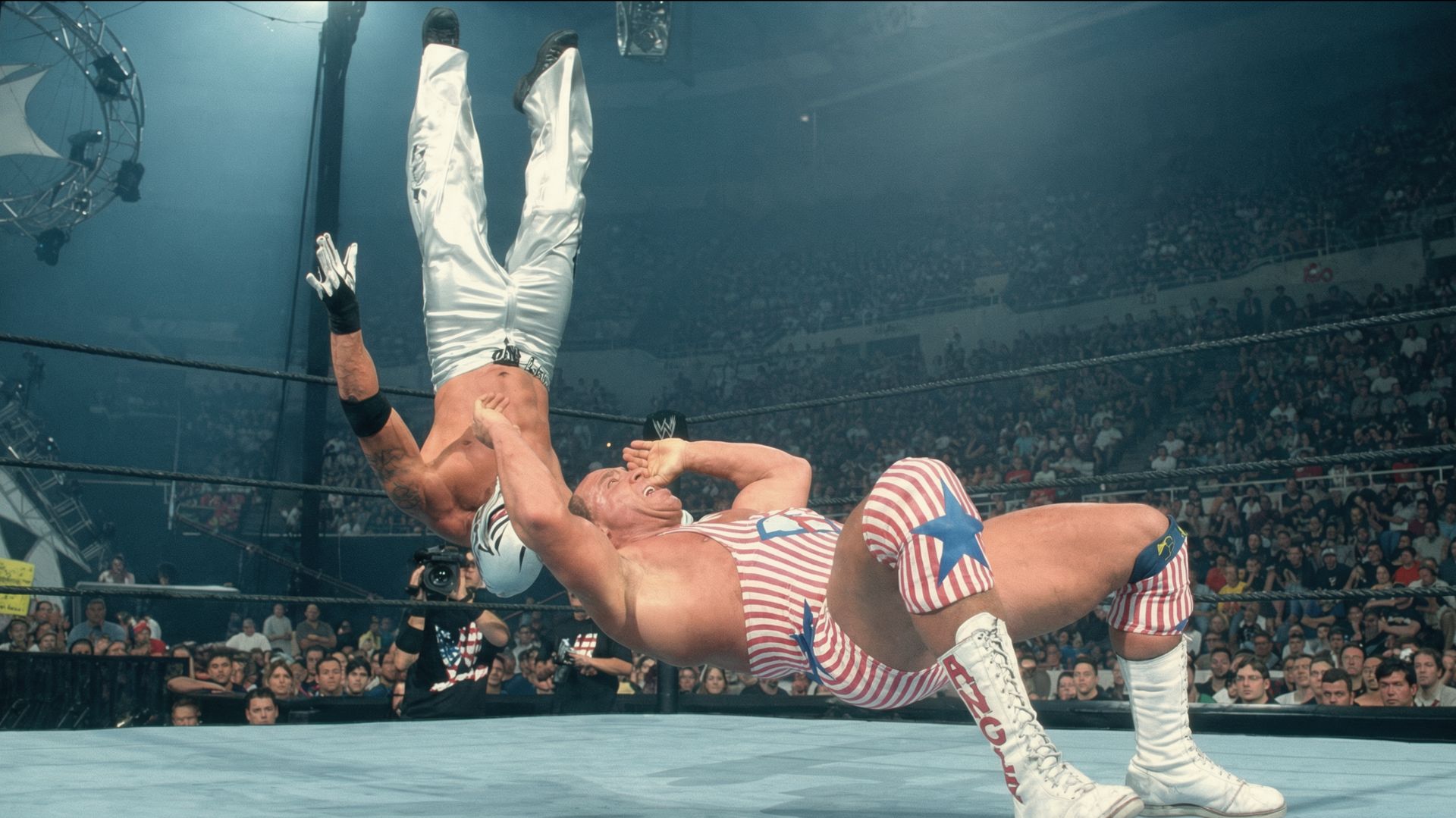 Kurt Angle Vs Rey Mysterio (WWE Summerslam, 2002)