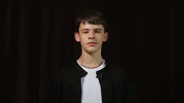 Даниил Поволоцкий - Видео-визитка на русском