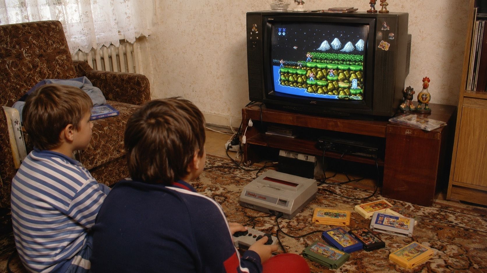 ПоЧаюем: Dendy, Famicom, Nes