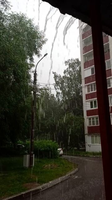 Жуткий Вечерний Ливень!? 😱⛈️🌊 #shorts #shortvideo #Ufa #Rain #Уфа #Погода #Ливень #Реки #Дождь
