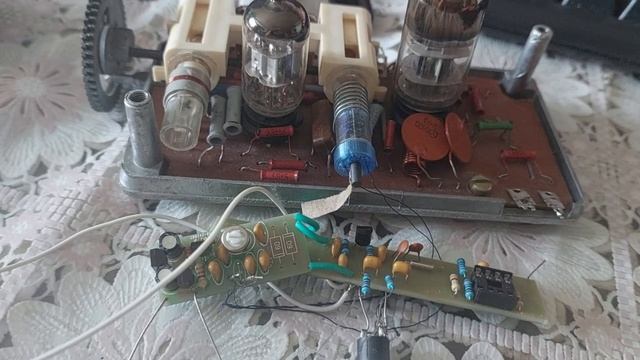 Решил вопрос с заменой дефицитных стереорегуляторов громкости с тонкомпенсацией.