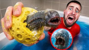 Морское чудовище из Iron Lung внутри бомбочки для ванны — в реальности!!