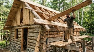 От необработанных бревен и камня до настоящего лесного домика 🏠: полный цикл строительства