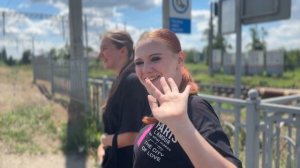 В Международный день дружбы красносулинцы поздравили своих друзей.