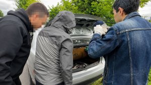 Полиция задержала подозреваемых в серии краж автомобилей в Ивановской области