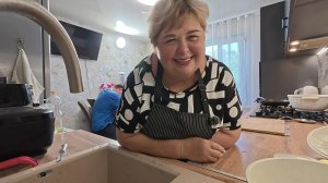 Обнаглела совсем морю мужиков голодом. Приготовила суп с рисом и гречку с грибами и сливками.