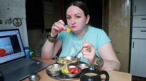 МУКБАНГ- ДАЖЕ ИРИШКА ЧИКИ ПИКИ ДЛЯ КОГО ТО ГУРУ,А Я ТО ТАК ,ПРОСТО ПОГУЛЯТЬ ВЫШЛА....
