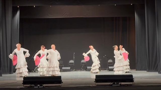 Школа фламенко Любови Краюшкиной LosTaconesDivertidos
