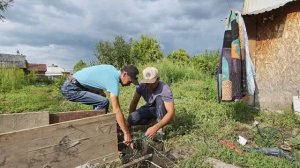 Мансур Сакпанов - ЗАЛИВКА ФУНДАМЕНТА В ОДНОГО 😳 ИВАНЫЧ СТРОИТЕЛЬ ФЕДЯ БРИГАДИР