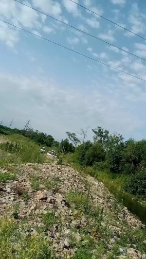 находимся на речке и идём дальше только куда мы уже ну как бы много раз не ходили уже один раз и ход
