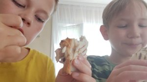 едим шаурму чееееек