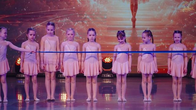 🎬 Серия 11 из 17

✨ «Следуй за мечтой»

⭐ Группа Кидс Э (6–8 лет)