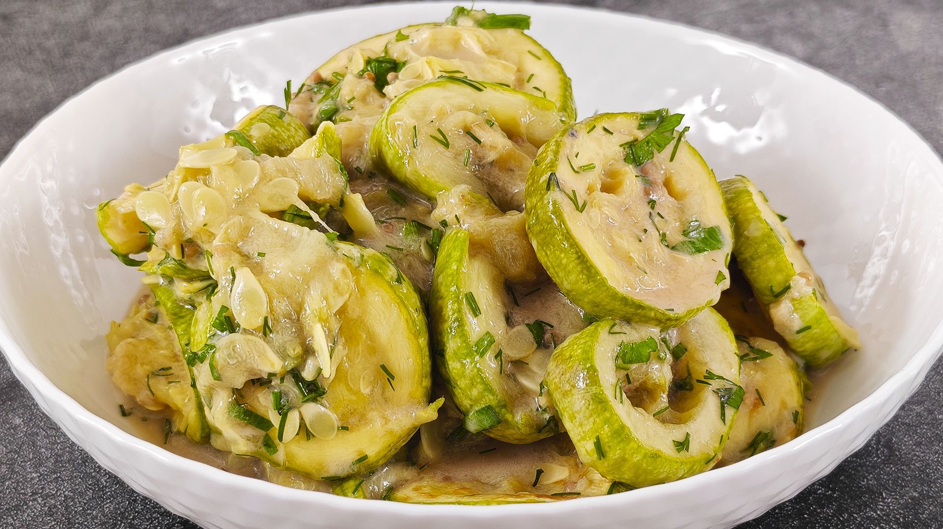 Нежная закуска из кабачков. Вкусно и просто
