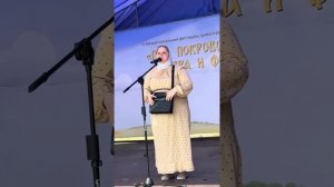 Слепенькая - исполняет Александра Егорова, слова В. Карагодина, музыка Н. Солдаевой.