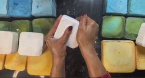 ASMR crush chalk ◻️🟩🟧🟦(хрустящий)