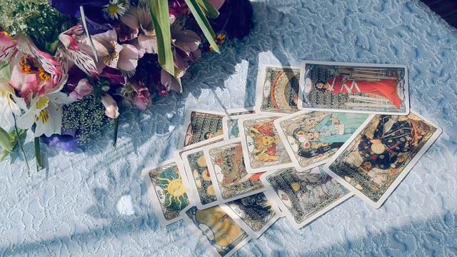 Самый точный расклад на ваше Прошлое, Настоящее и Будущее