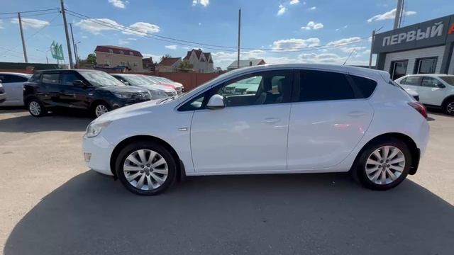 Opel Astra '2011 XUFPE6DD1C3000051