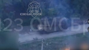 Дроноводы жгут украинские броневики под Славянском. Война дронов.
