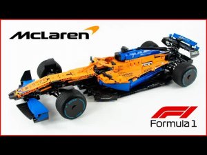 Сборка LEGO Technic 42141 Гоночный болид McLaren Formula 1