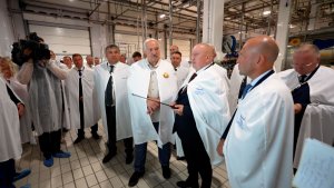 Лукашенко: Жира здесь нет? // Что показали Президенту на ОАО «Савушкин продукт»