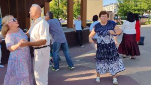 31 июля. Листья жёлтые...