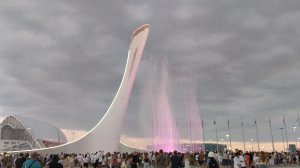 Шоу фонтанов в Сириусе
