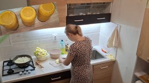 ОЧЕНЬ ВКУСНАЯ КАБАЧКОВАЯ ИКРА НА ЗИМУ.ЖуравушкаВидео с Ютуб 2025г.