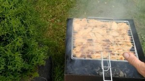 продолжаем отдыхать на природе готовим вкусный шашлык