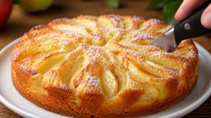 Этот яблочный пирог так вкусен, что я пеку его всё лето! 2 яблока и 10 минут
