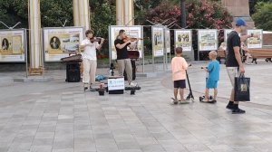 Ялтинские скрипачи 31.07.2026 на центральной набережной в Ялте