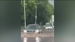 Башкортостан накрыл мощный грозовой фронт