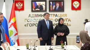 В Махачкале награды погибших участников специальной военной операции передали их семьям