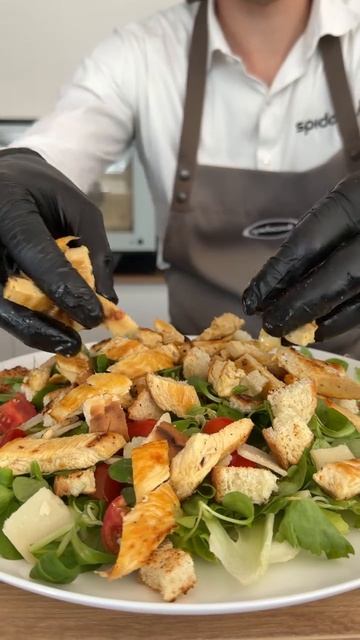 🥗🔥 Цезарь с курицей? На плите для сэндвичей? Легко!