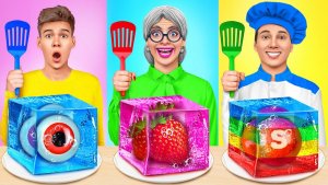 Кулинарный Челлендж_ Я против Бабушки _ Потрясающие Кухонные Лайфхаки
