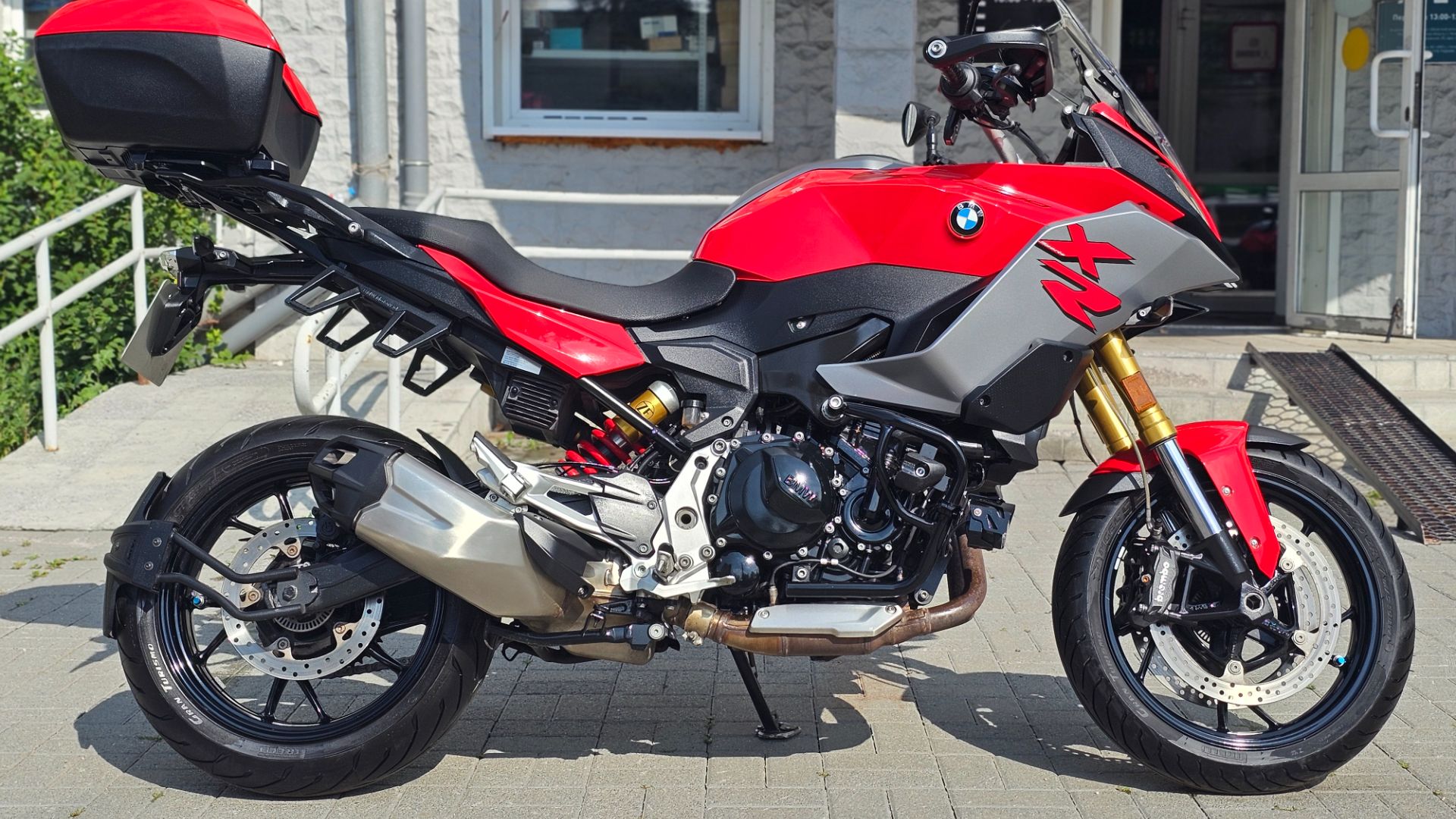 Видеообзор BMW F900XR Premium Line 2020