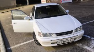 Toyota Corolla AE114