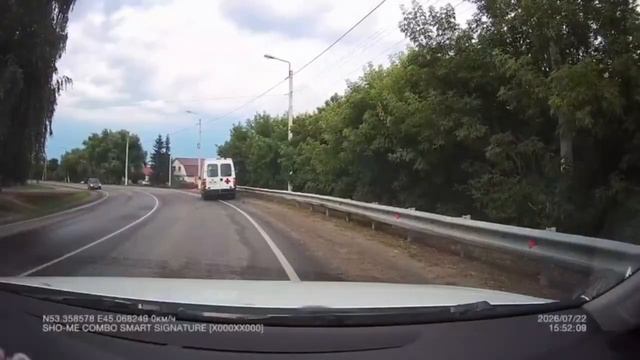 Под Пензой юный питбайкер разбился насмерть в ДТП с каретой скорой помощи