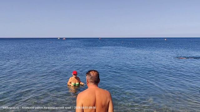 🌊 Сукко: штиль, прозрачная вода — и загадка красного флага!☀️